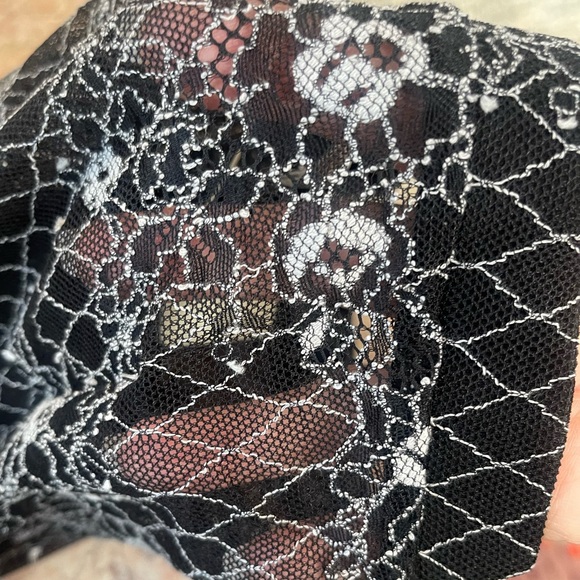 FREE PEOPLE FRENCH KISS LACE LEGGINGS BLACK WHITE SMALL - Picture 5 of 6